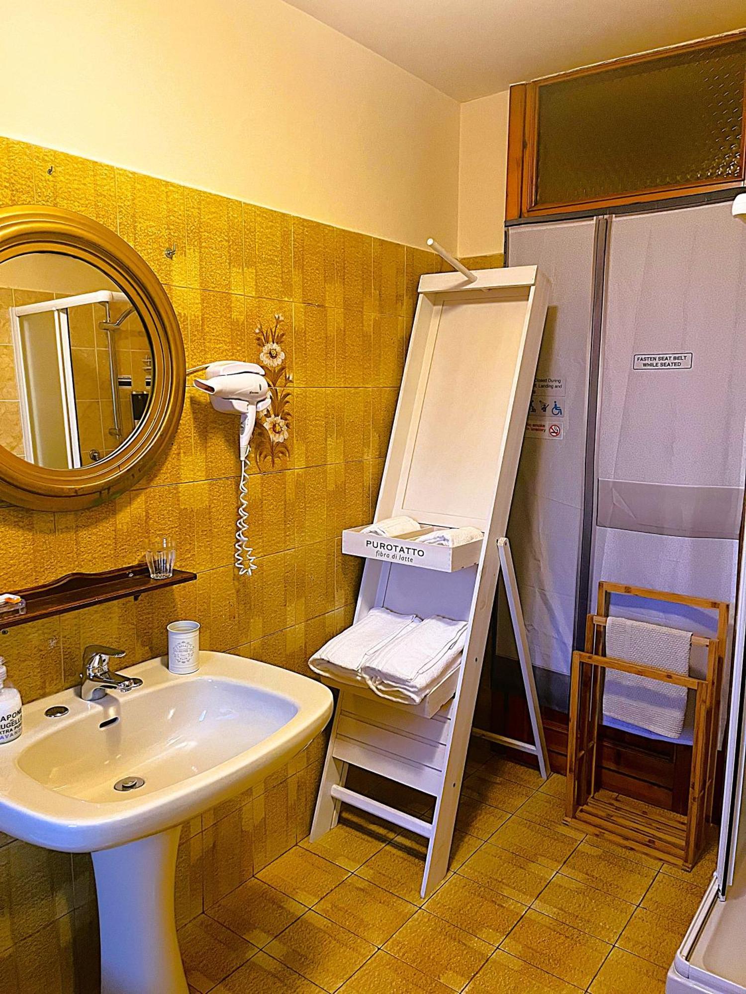 Flybgy Hotel Orio al Serio Luaran gambar